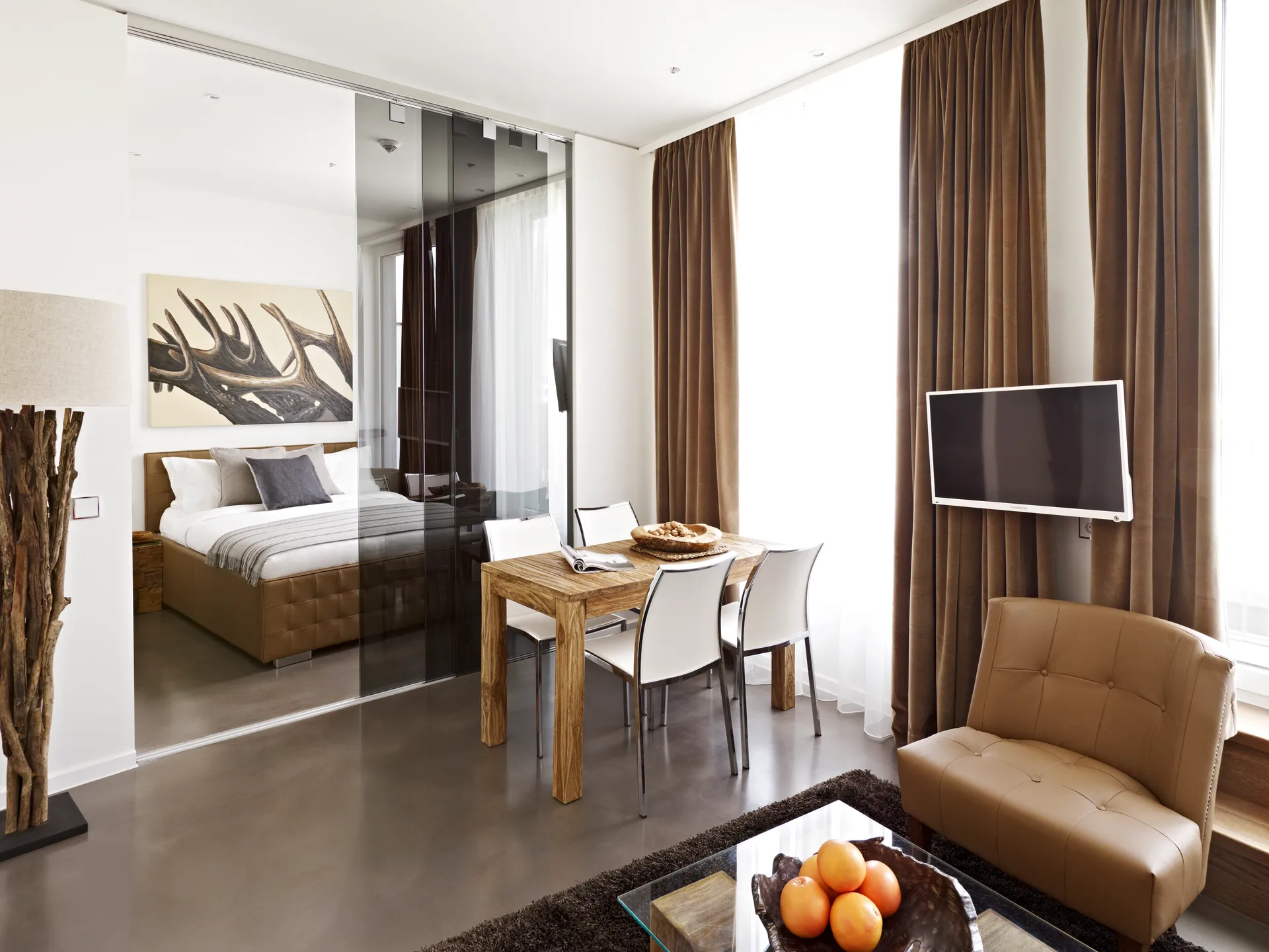 Studio Apartment Junior Balcony