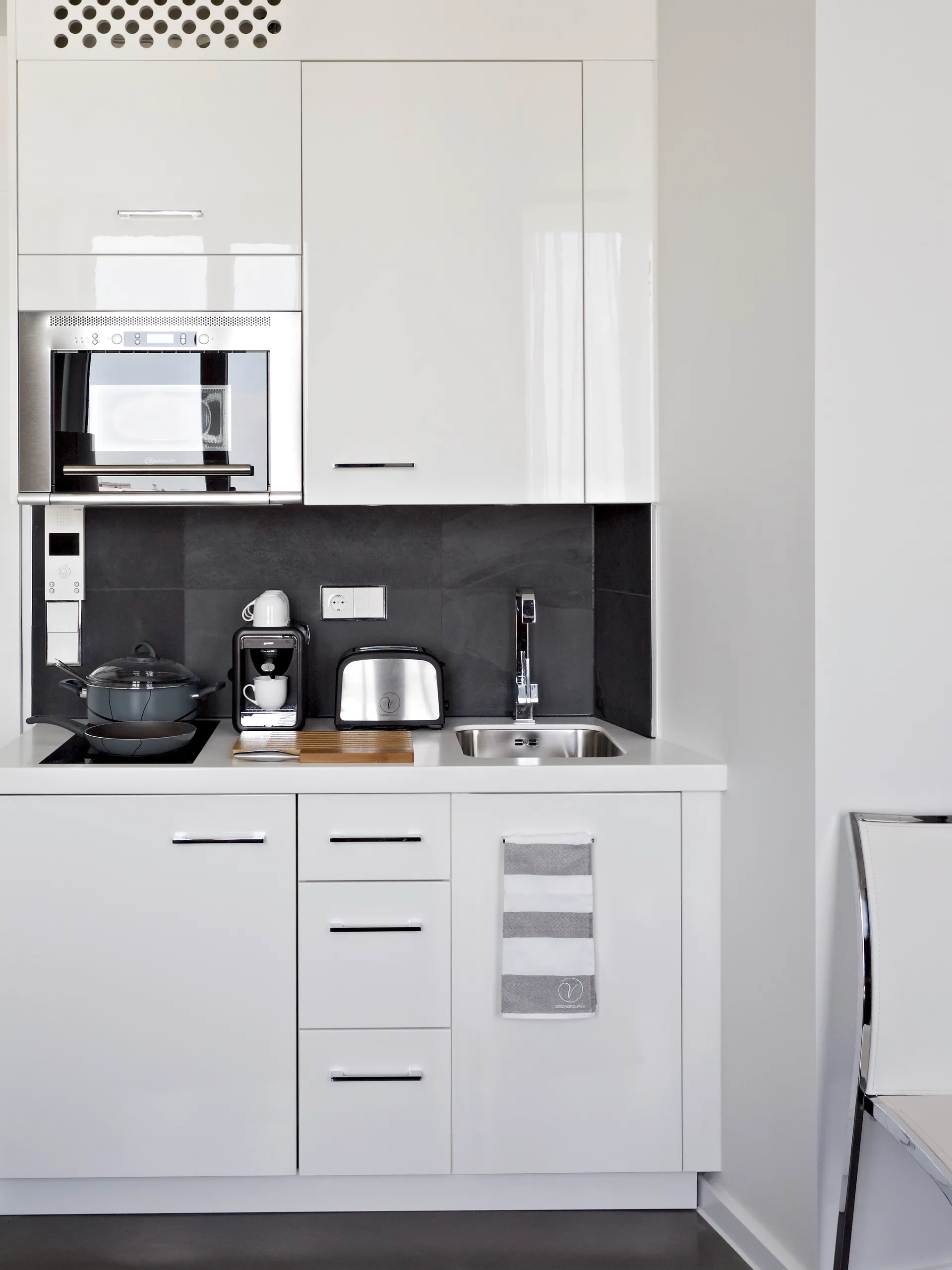 Studio Apartment Junior Balcony