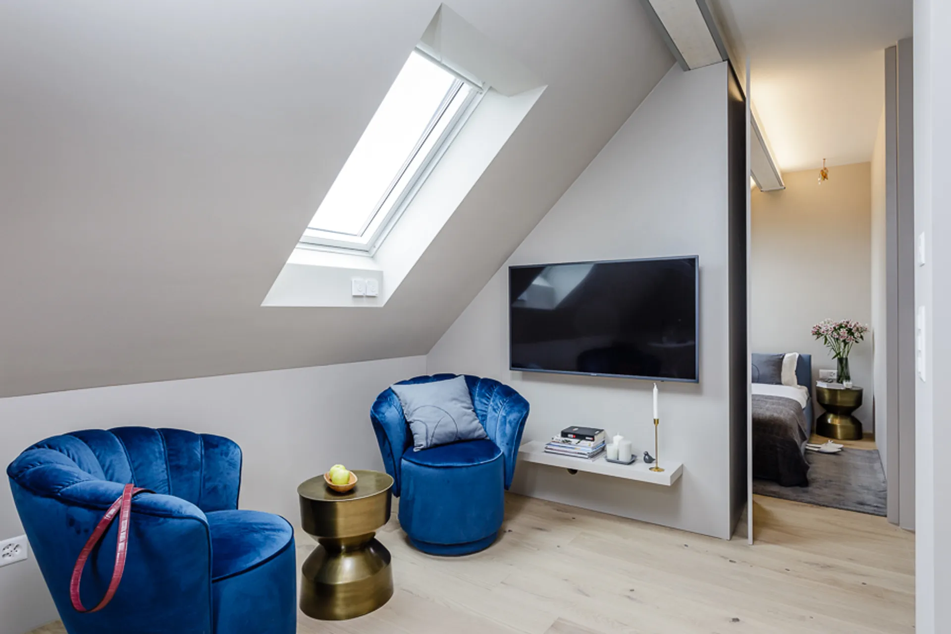 1 Bedroom Apartment Junior Terrace